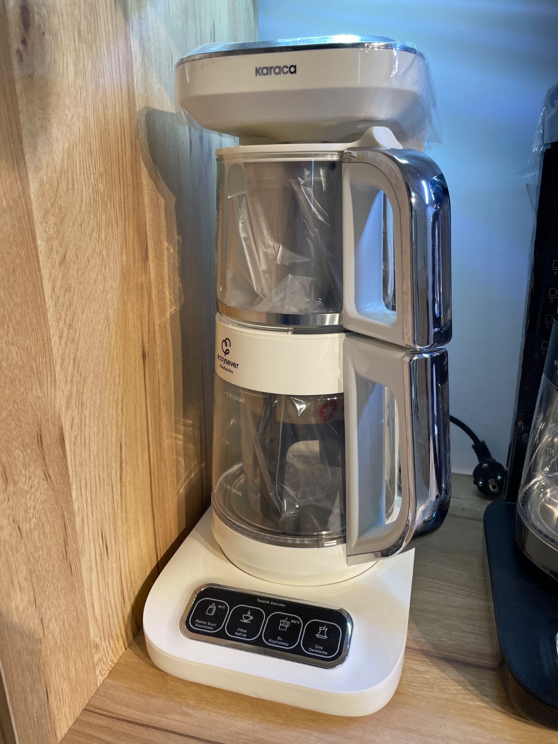 چایساز و قهوه ساز رباتیک تمام پیرکس robotea pro کرم_کروم کاراجا